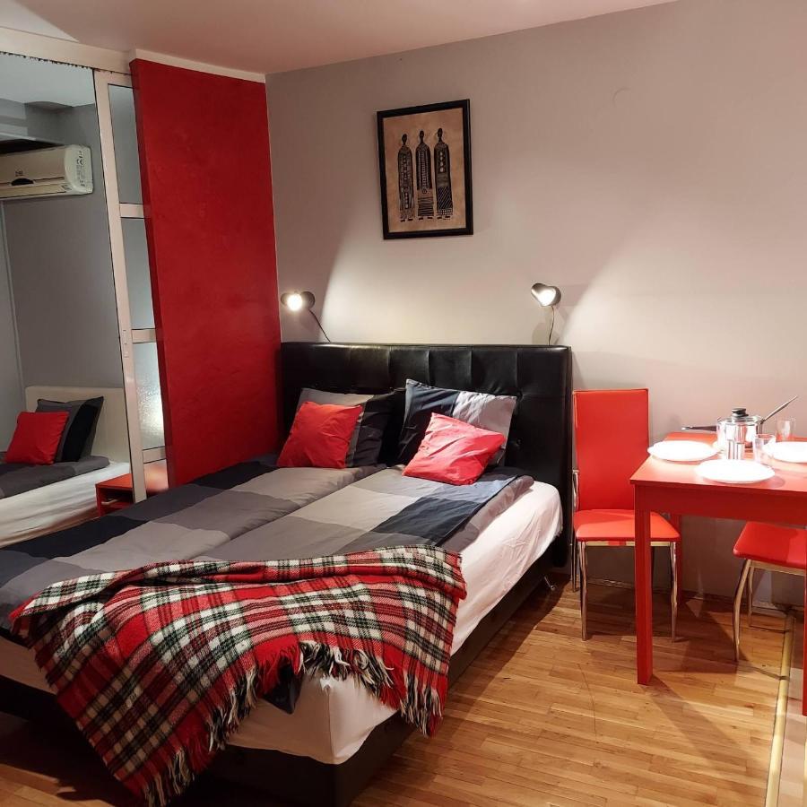 Savinac Apartman U Srcu Beograda, Trg Slavija Екстер'єр фото